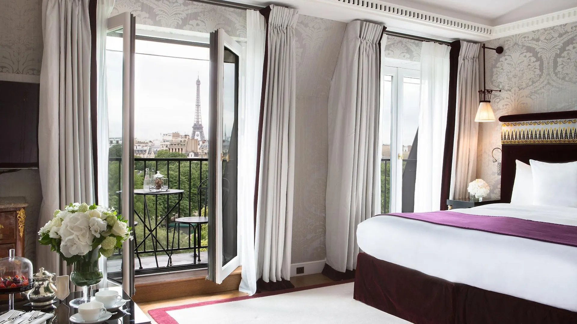 La Reserve Paris Hotel & Spa