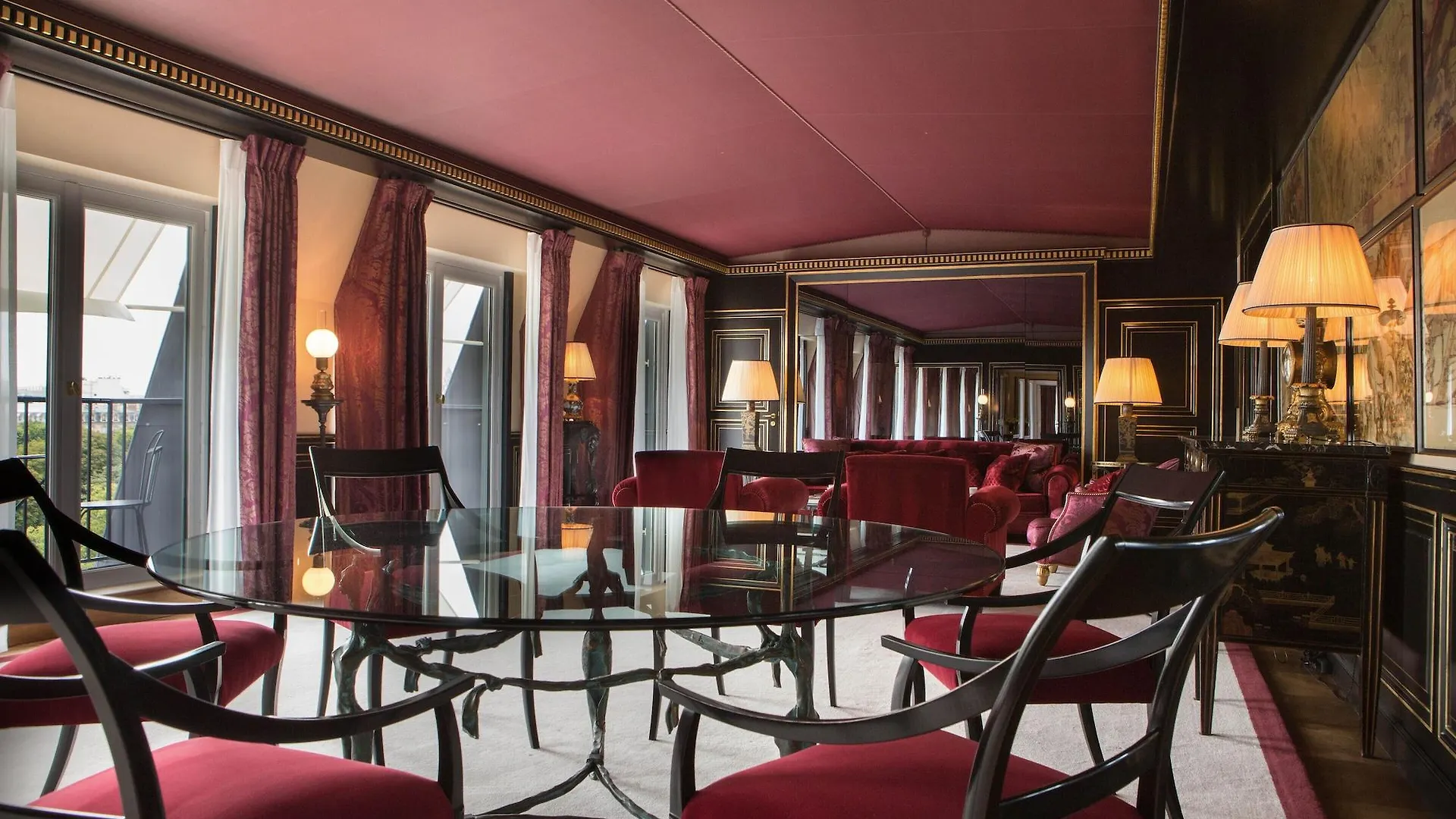 *****  La Reserve Paris Hotel & Spa Frankrike
