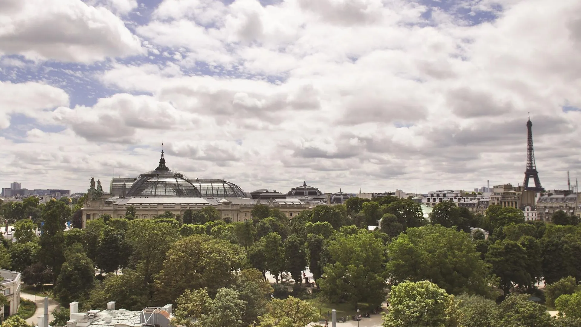 La Reserve Paris Hotel & Spa