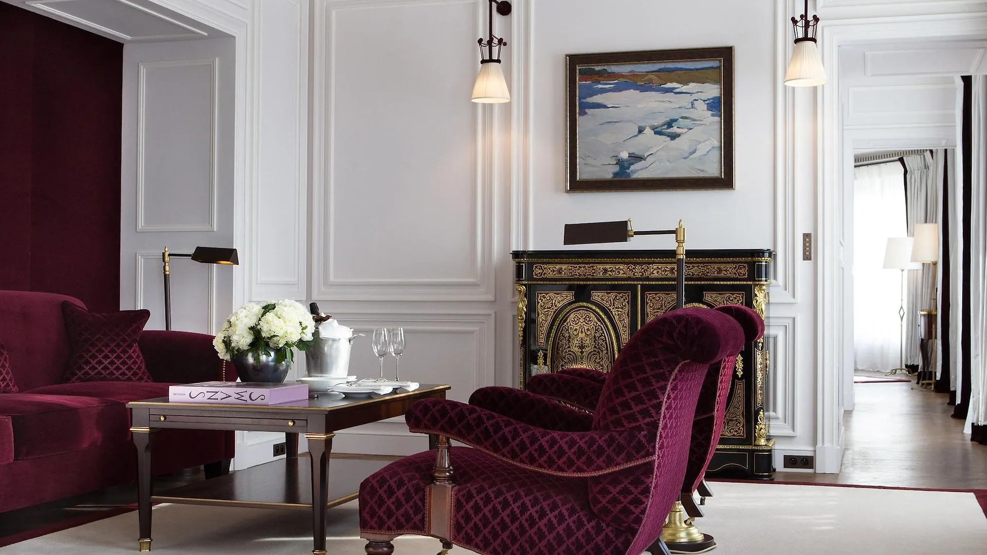 La Reserve Paris Hotel & Spa