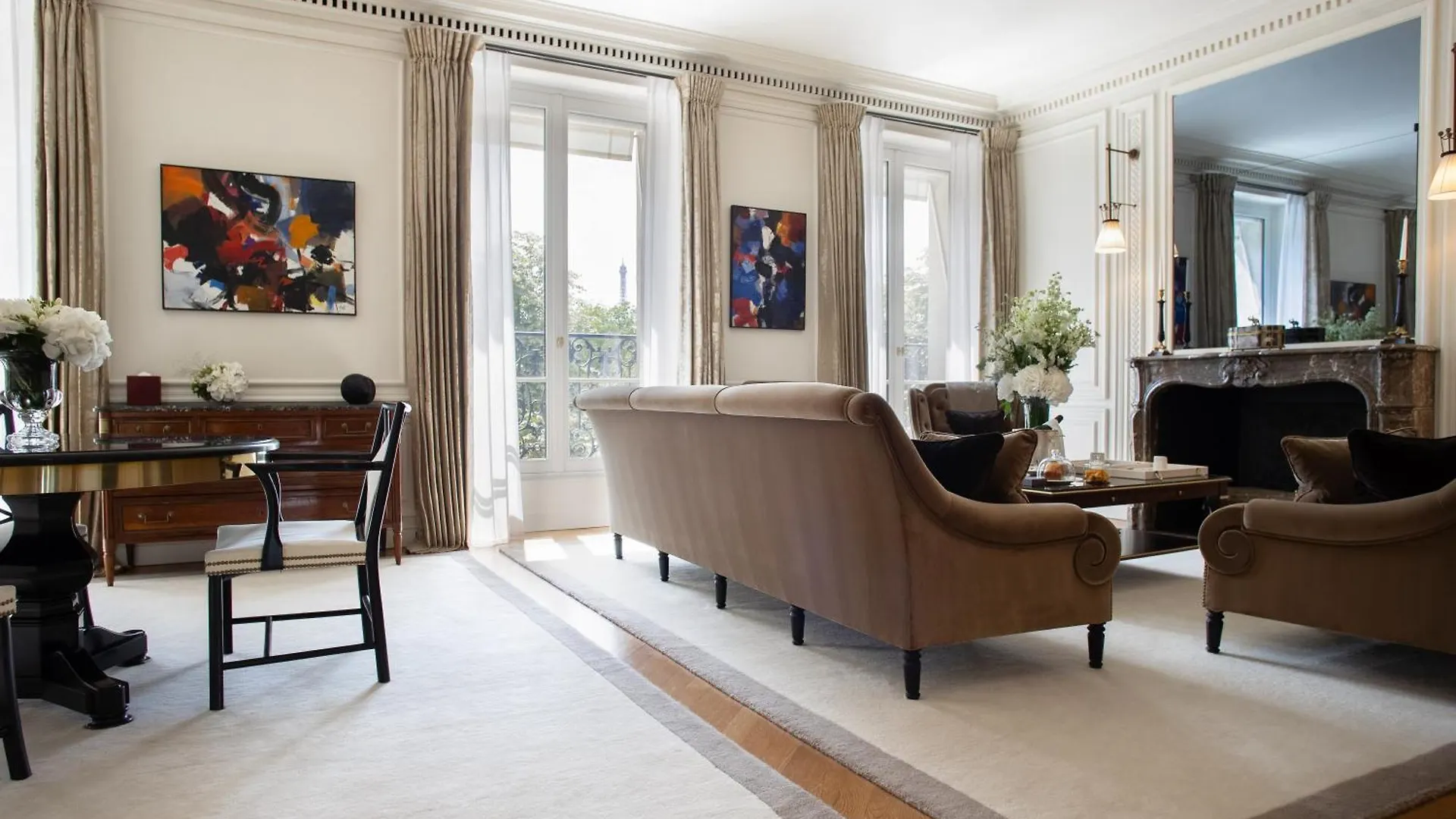 La Reserve Paris Hotel & Spa