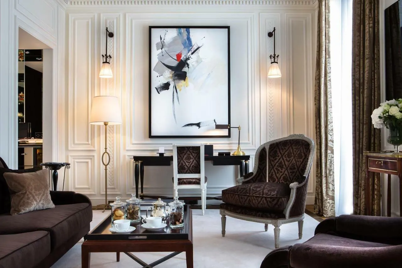 La Reserve Paris Hotel & Spa